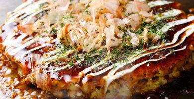 comer okonomiyaki en Tokio