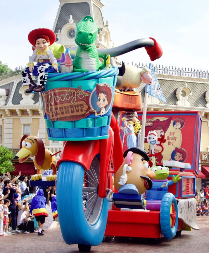 cabalgata disneyland tokyo toy story cabalgata disneyland tokyo toy story