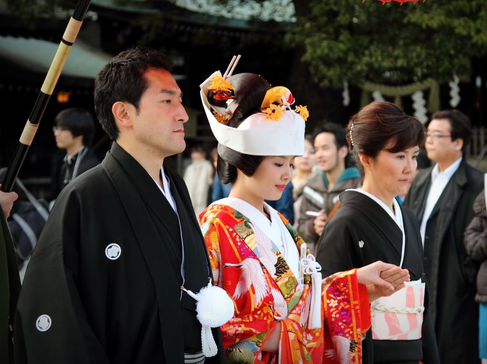 como es una boda tradicional japonesa