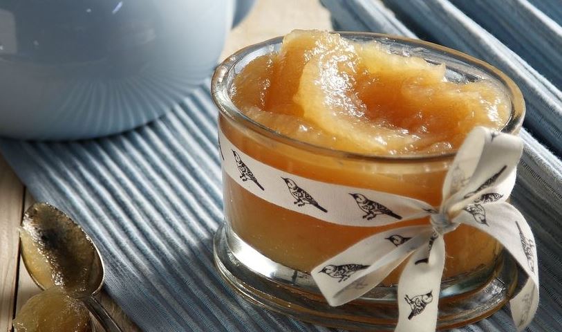 regalar dulce de membrillo a un japones