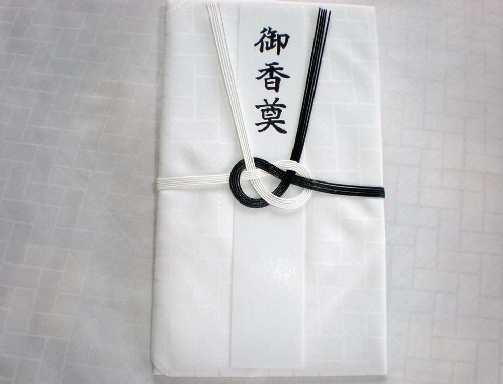 regalo para un funeral en japon