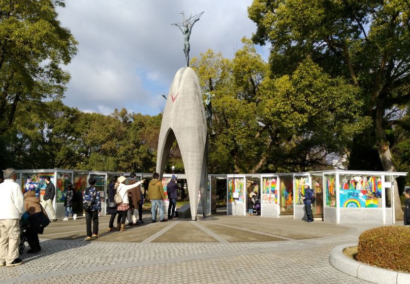 visitar el parque de la paz en hiroshima