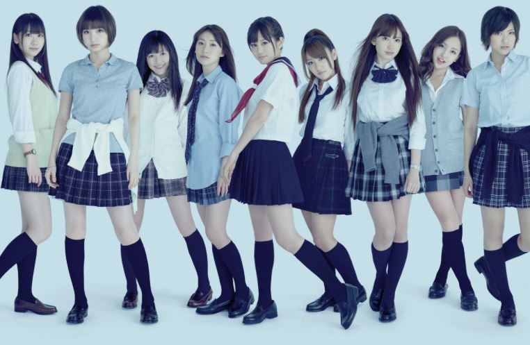 grupo pop japonés akb48 uniforme escolar