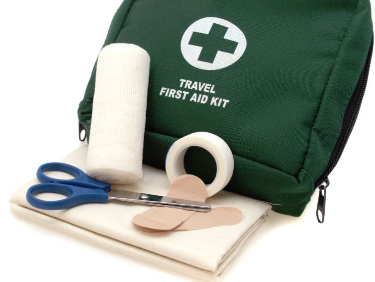 kit de primeros auxilios para viajes