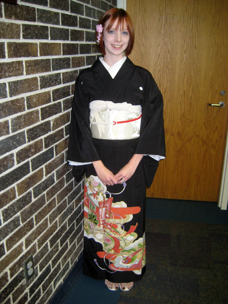 vestimenta japonesa mujer tomesode