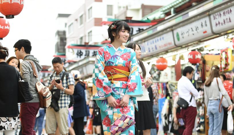 vestimenta tradicional japonesa mujer