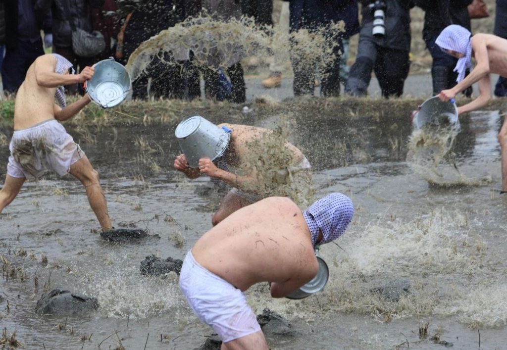 fiesta del agua en japon fiesta del agua en japon