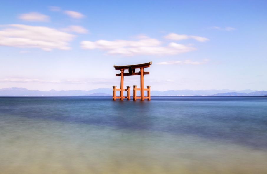 mejores toriis flotantes en japon Shirahige