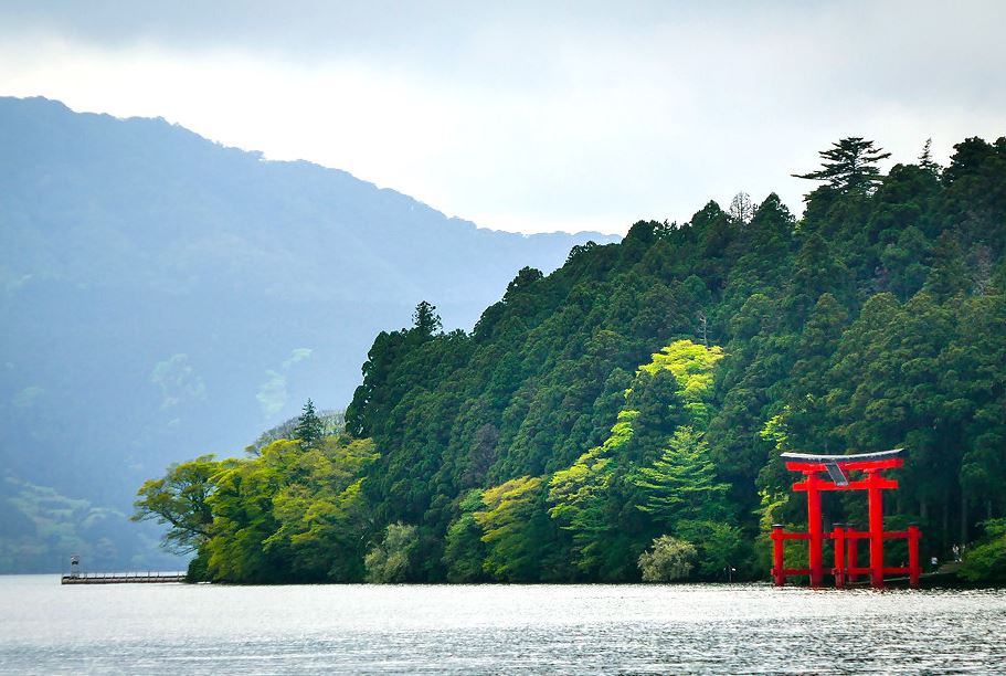 santuario de hakone en japon