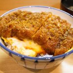 dónde comer katsudon en Tokio