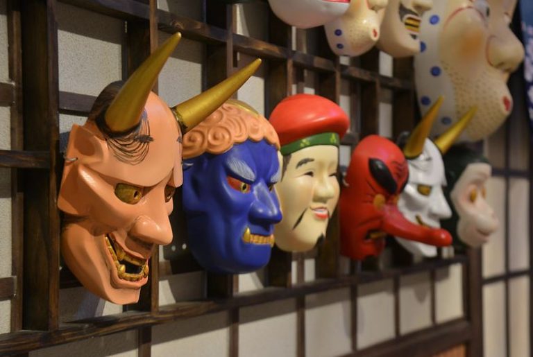 Tipos de Máscaras Japonesas y Su Significado 【Guía】 ⛩️