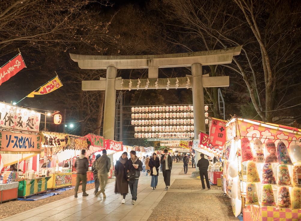 se celebra la noche vieja en japón