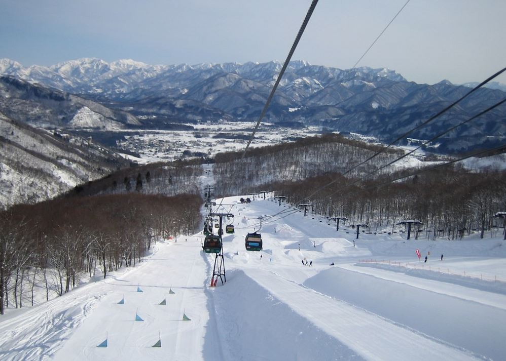 cuando puedo esquiar en japon