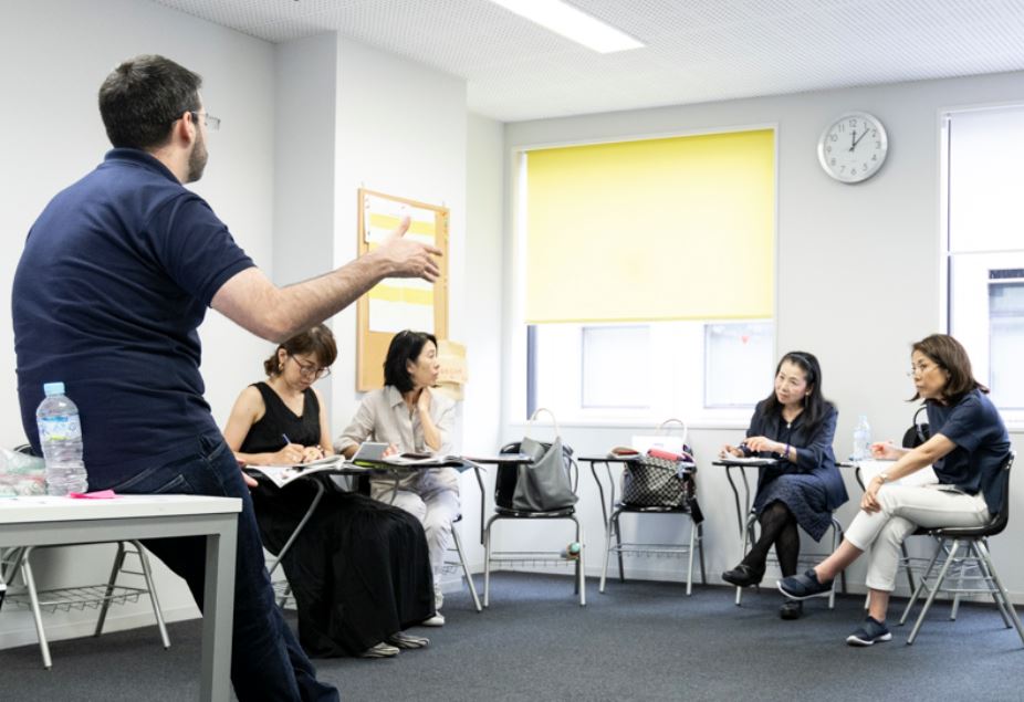 trabajar como traductor en japón trabajar como traductor en japón