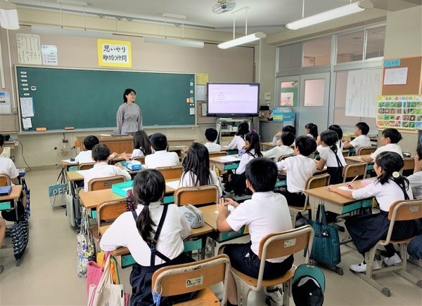 Violín Normalmente tono ▷ ¿Cómo es el Sistema Educativo de Japón? ⇒ 【Guía】 ⛩️