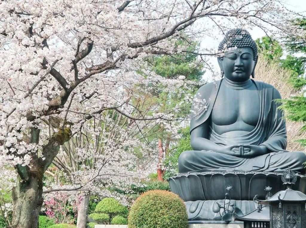 estatua de Buda en Tokio Japon estatua de Buda en Tokio Japon