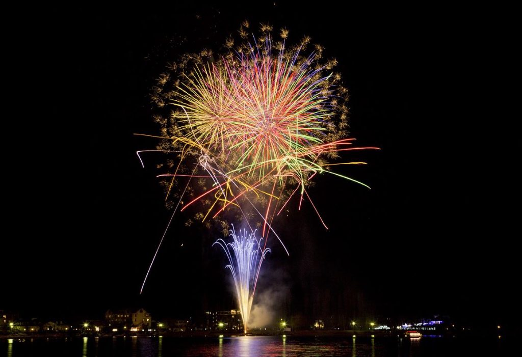 juegos pirotecnicos en japon juegos pirotecnicos en japon