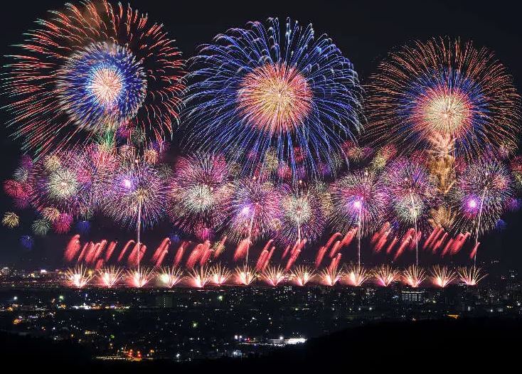 pirotecnica en japon preciosa bella pirotecnica en japon preciosa bella