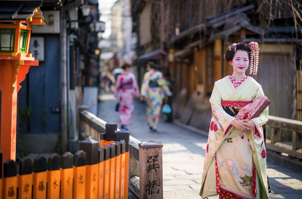 ver geishas en japon gion kioto