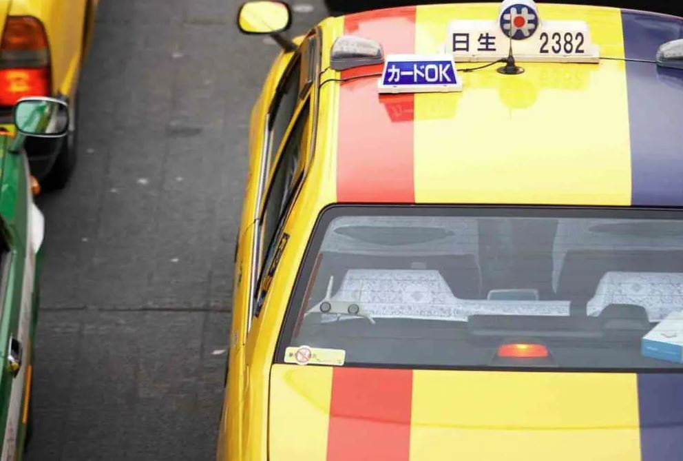 interior taxis japoneses
