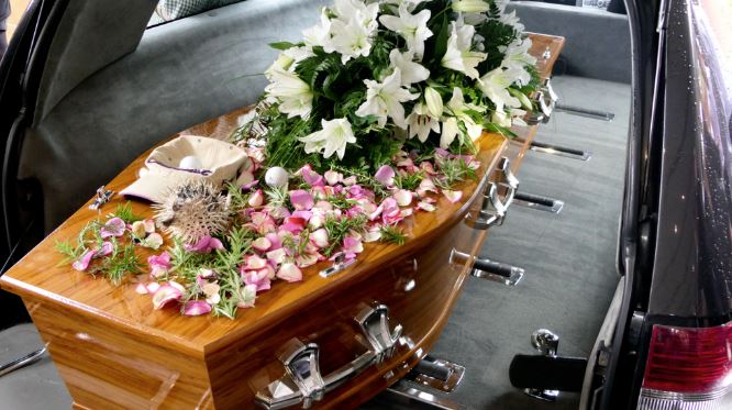 servicios funerarios en japon