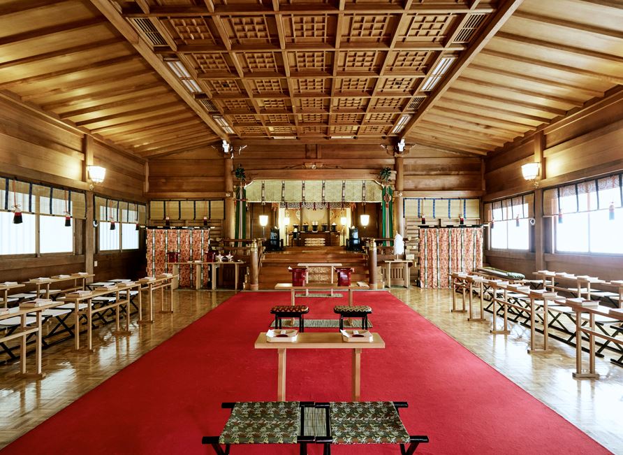 interior del santuario meiji en tokio interior del santuario meiji en tokio