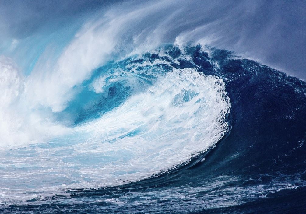 olas del tsunami en Japón olas del tsunami en Japón