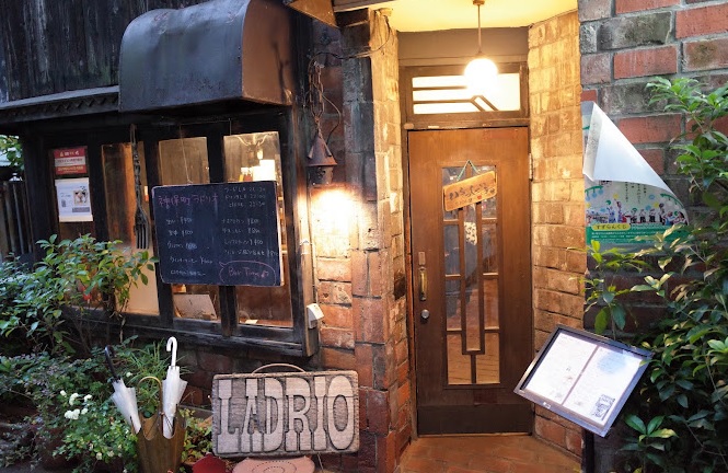 que ver en jimbocho kanda tokyo