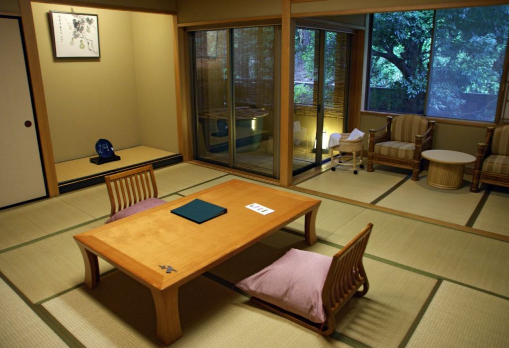 qué cultura come en el piso qué cultura come en el piso