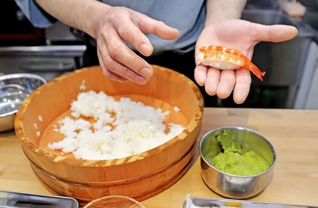 clases de sushi en japon