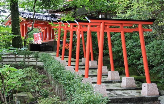 mejores santuarios en kanazawa