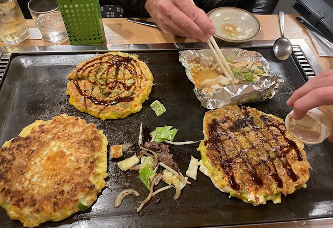 https://www.tripadvisor.es/Restaurant_Review-g298564-d3882345-Reviews-Yasubee-Kyoto_Kyoto_Prefecture_Kinki.html https://www.tripadvisor.es/Restaurant_Review-g298564-d3882345-Reviews-Yasubee-Kyoto_Kyoto_Prefecture_Kinki.html