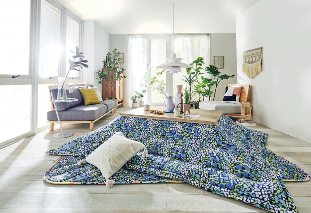 mesas bajas japonesas kotatsu