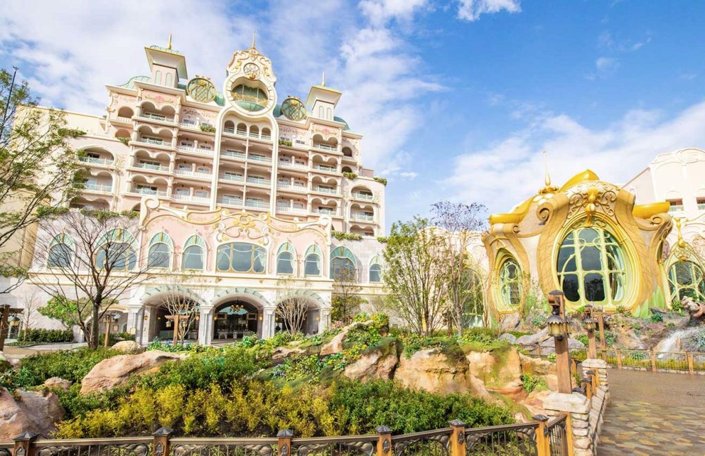 como es el hotel de disneysea