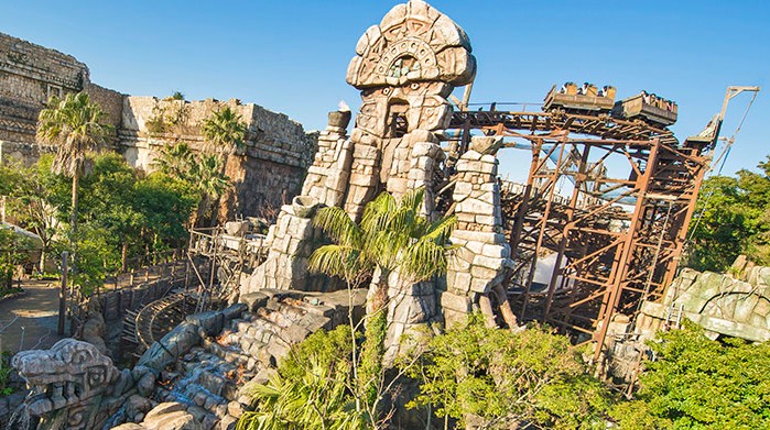 mejores montañas rusas en disneysea