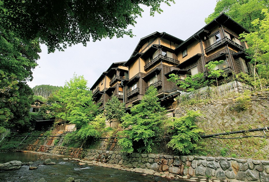 onsen tatuajes village sento japon