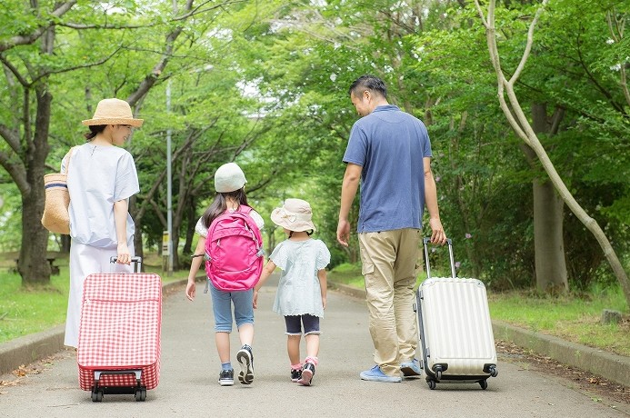 ropa para viajar a japon en verano