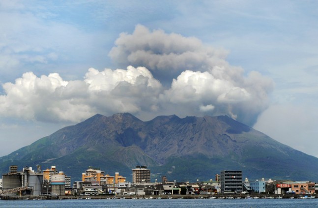 volcan de sakurajima en japon volcan de sakurajima en japon