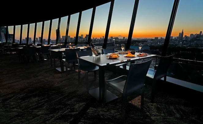 el mejor restaurante con vistas de tokyo
