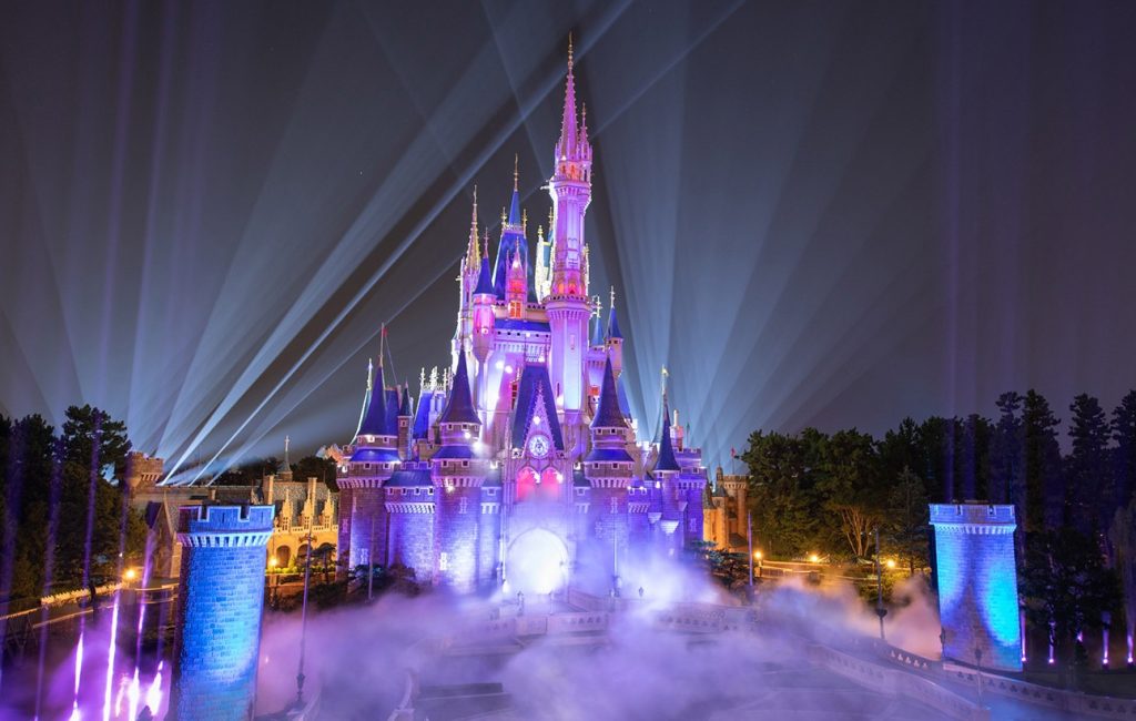 espectaculo de luces castillo tokyo disneyland espectaculo de luces castillo tokyo disneyland