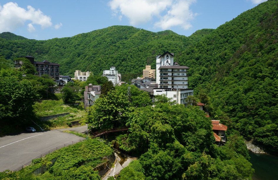 pueblo onsen en japon, ashinomaki onsen