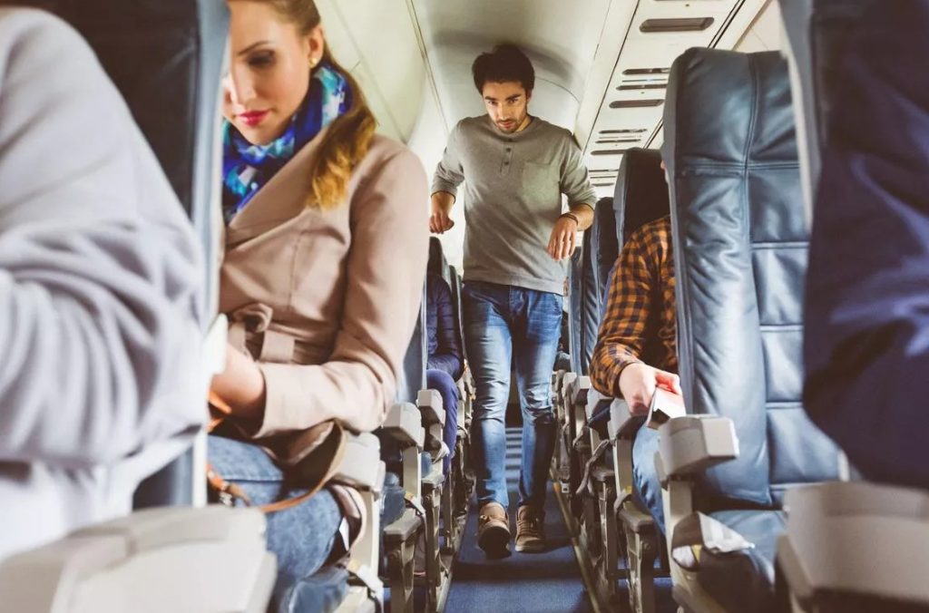 que hacer en un viaje largo en avion que hacer en un viaje largo en avion