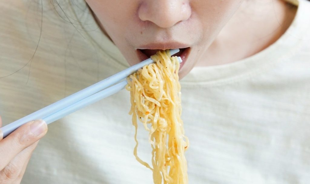por qué el ramen se come haciendo ruido por qué el ramen se come haciendo ruido