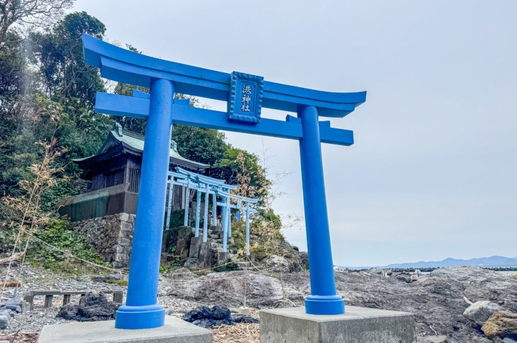 los toriis mas raros de japon los toriis mas raros de japon