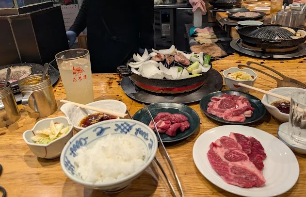 Cordero a la parrilla Jingisukan Cordero a la parrilla Jingisukan