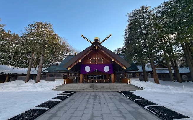 el santuario mas importante de sapporo el santuario mas importante de sapporo