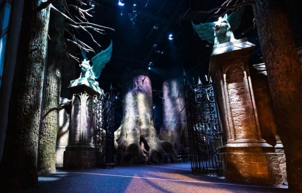 bosque prohibido estudios harry potter tokyo bosque prohibido estudios harry potter tokyo