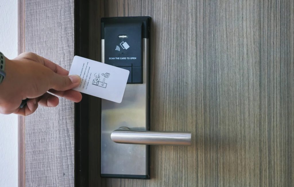 como entrar en un hotel en japon como entrar en un hotel en japon