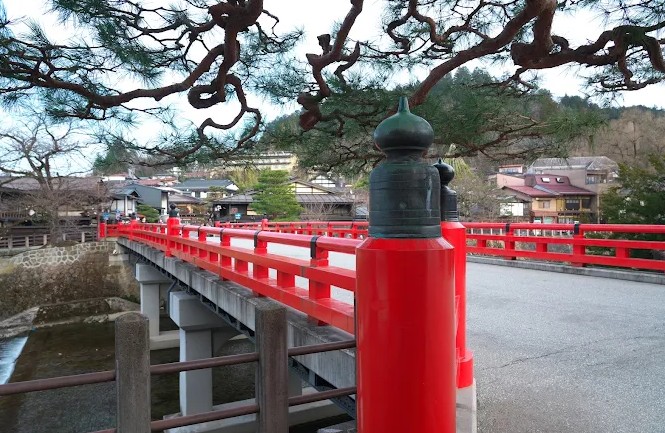 cual es el puente mas bonito de japon