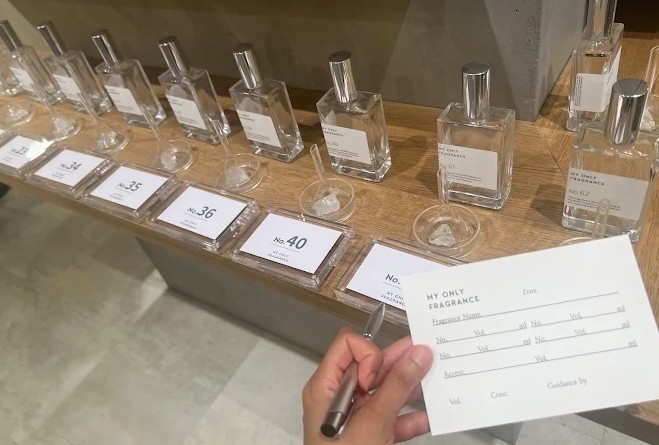 experiencia hacer un perfume en tokio experiencia hacer un perfume en tokio